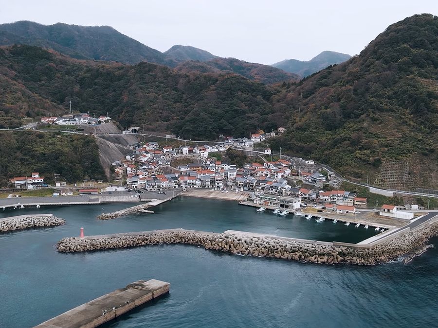 小伊津の町