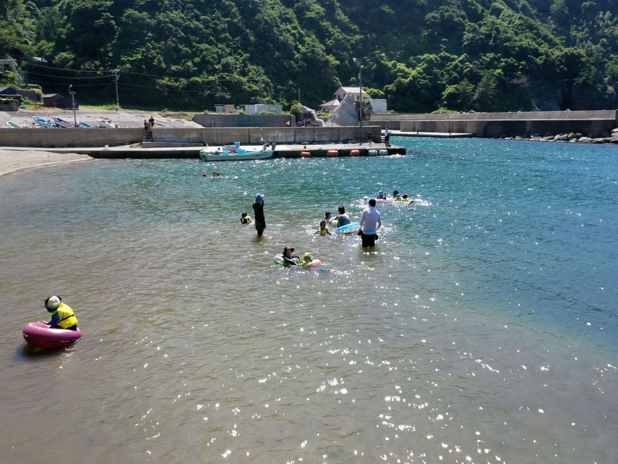 地区内にある「なぎさ公園」