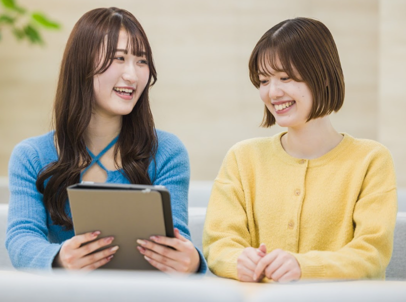 私たちと一緒に働きましょう！！