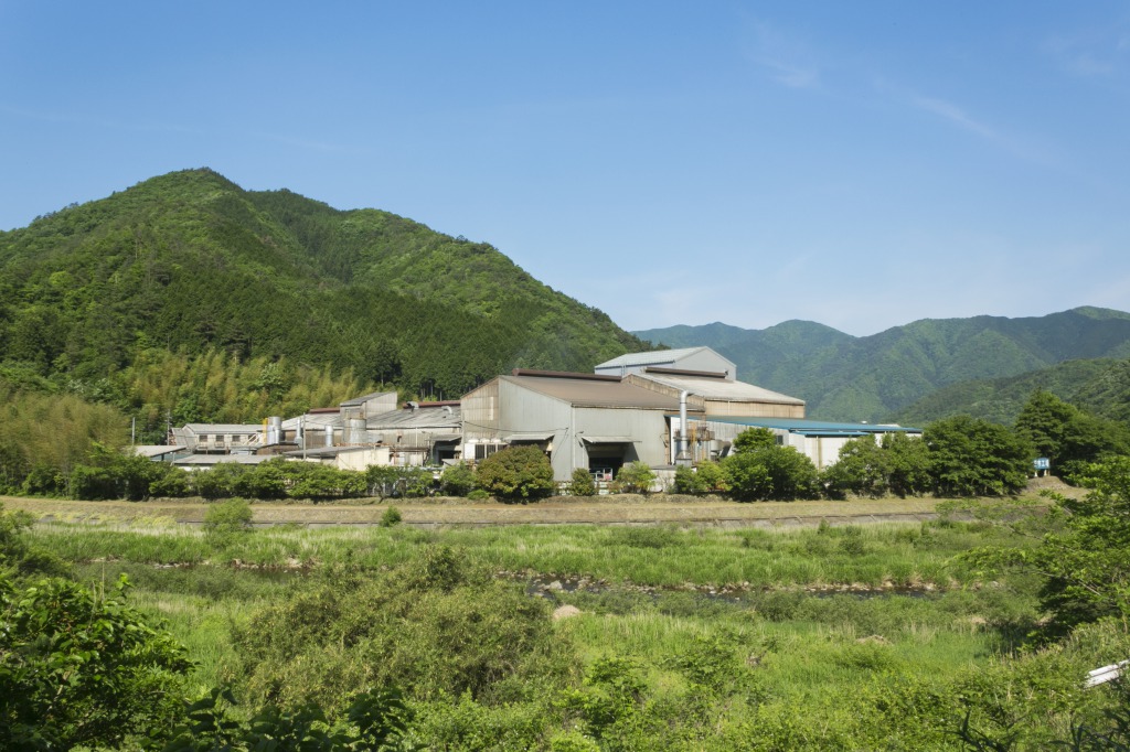 六日市工場外観