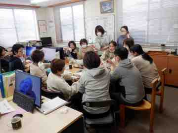 職員研修中の様子です。