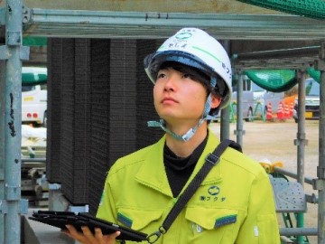 社員の仕事風景