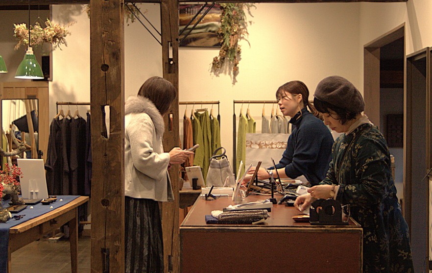 群言堂本店の販売スタッフを募集します！