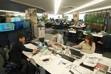 内装にこだわった編集・編成フロア