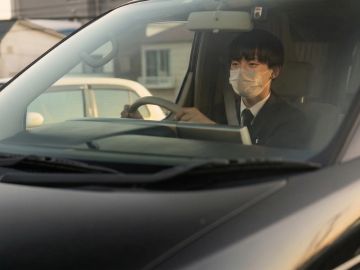 搬送ドライバー募集中。私たちと一緒に働きませんか？
