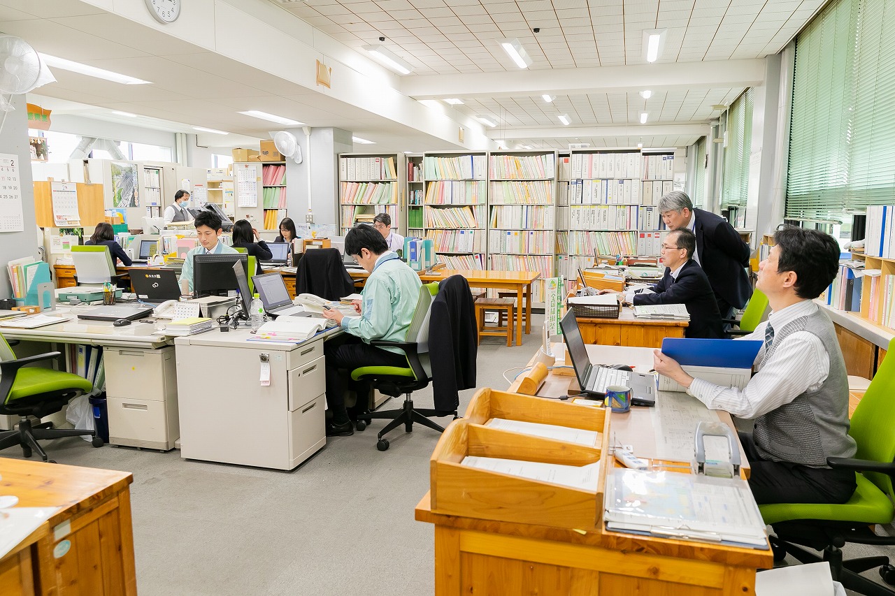 職場の様子１